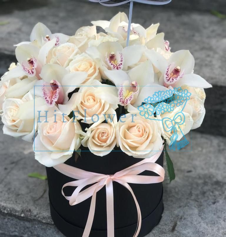 Цветочная композиция из Розы и Орхидеи